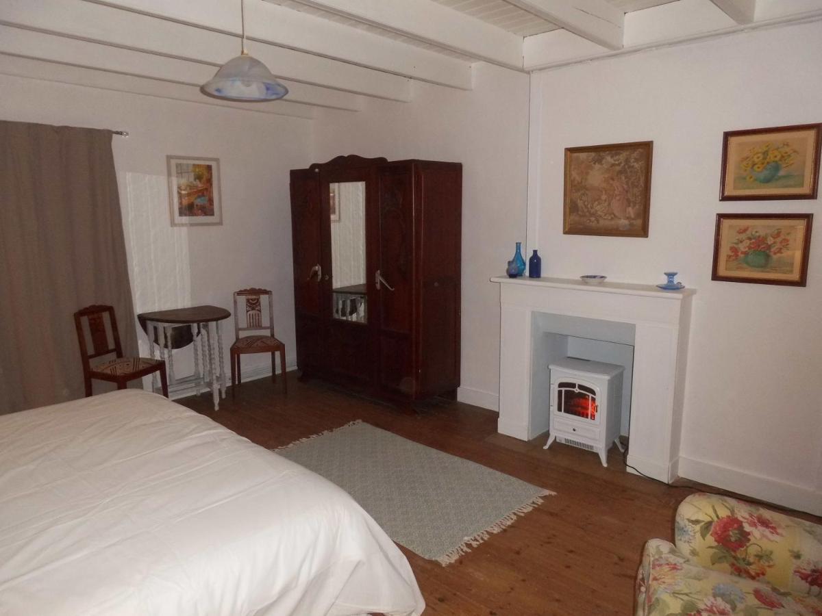 La Bicyclette Bleue Bed & Breakfast Montpinchon